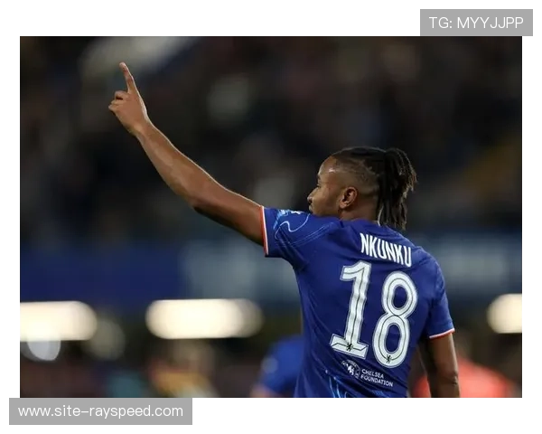 帕尔默半场帽子戏法创队史纪录，切尔西前锋状态回归