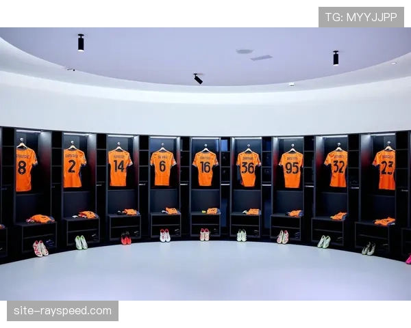 特写：欧冠客场更衣室的“科技背包”——随队工程师如何在一小时内搭建临时战术分析站